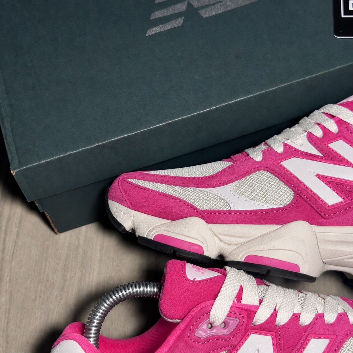 Nb 9060 Fucsia