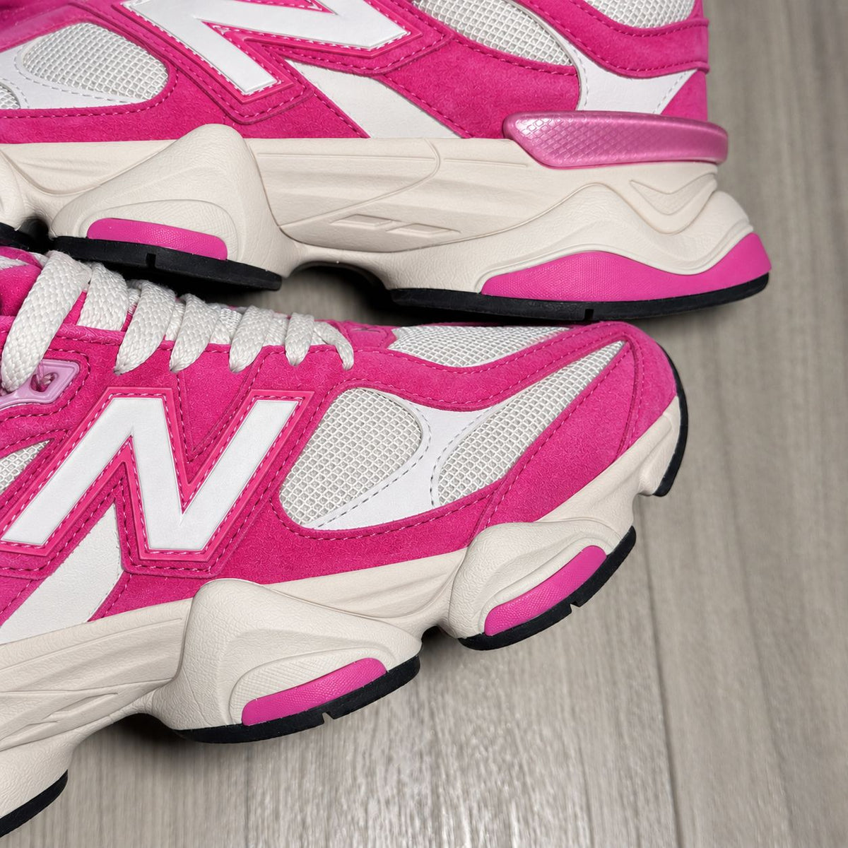 Nb 9060 Fucsia