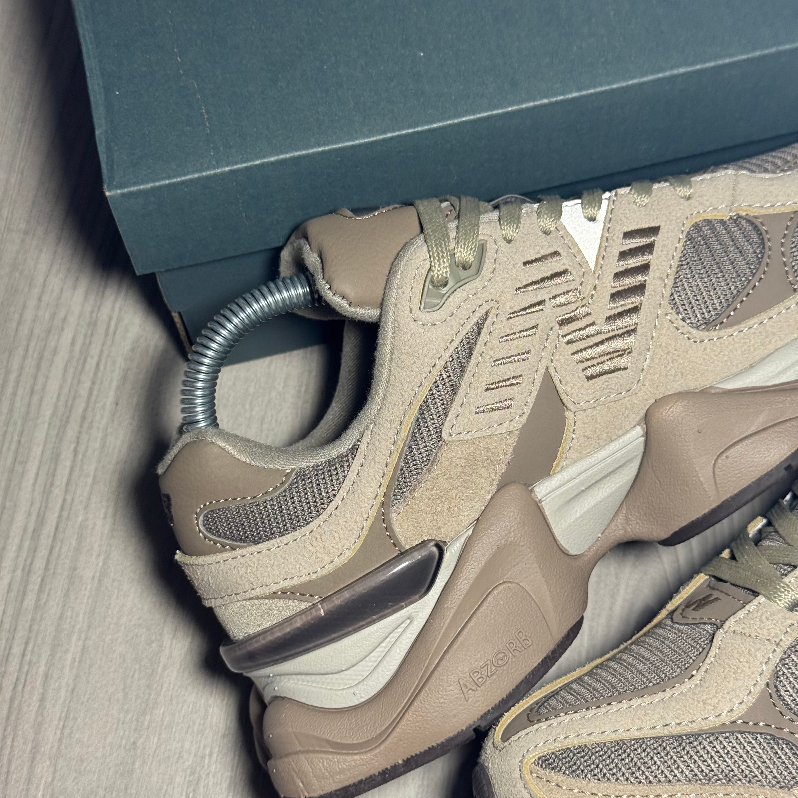 Nb 9060 Marrone chiaro