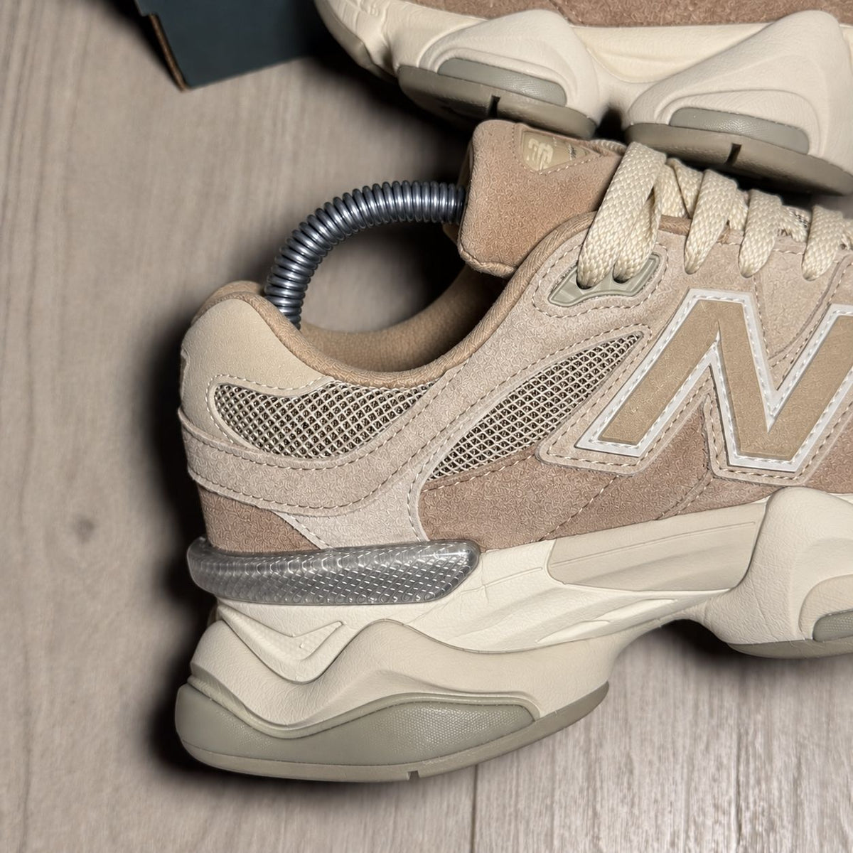 Nb 9060 Camel