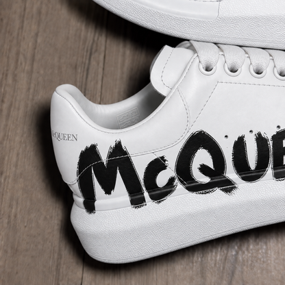 A.Mcqn Bianche Con Scritta