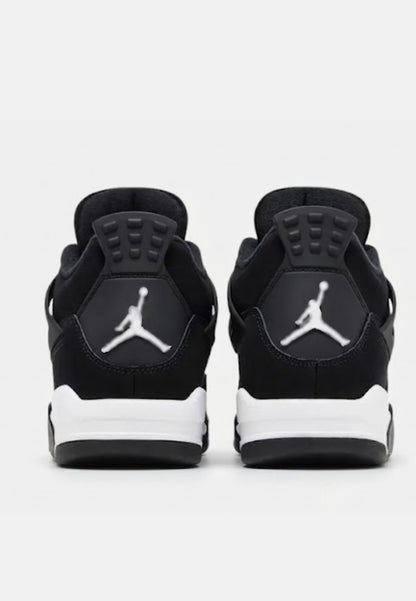 J4 White Thunder