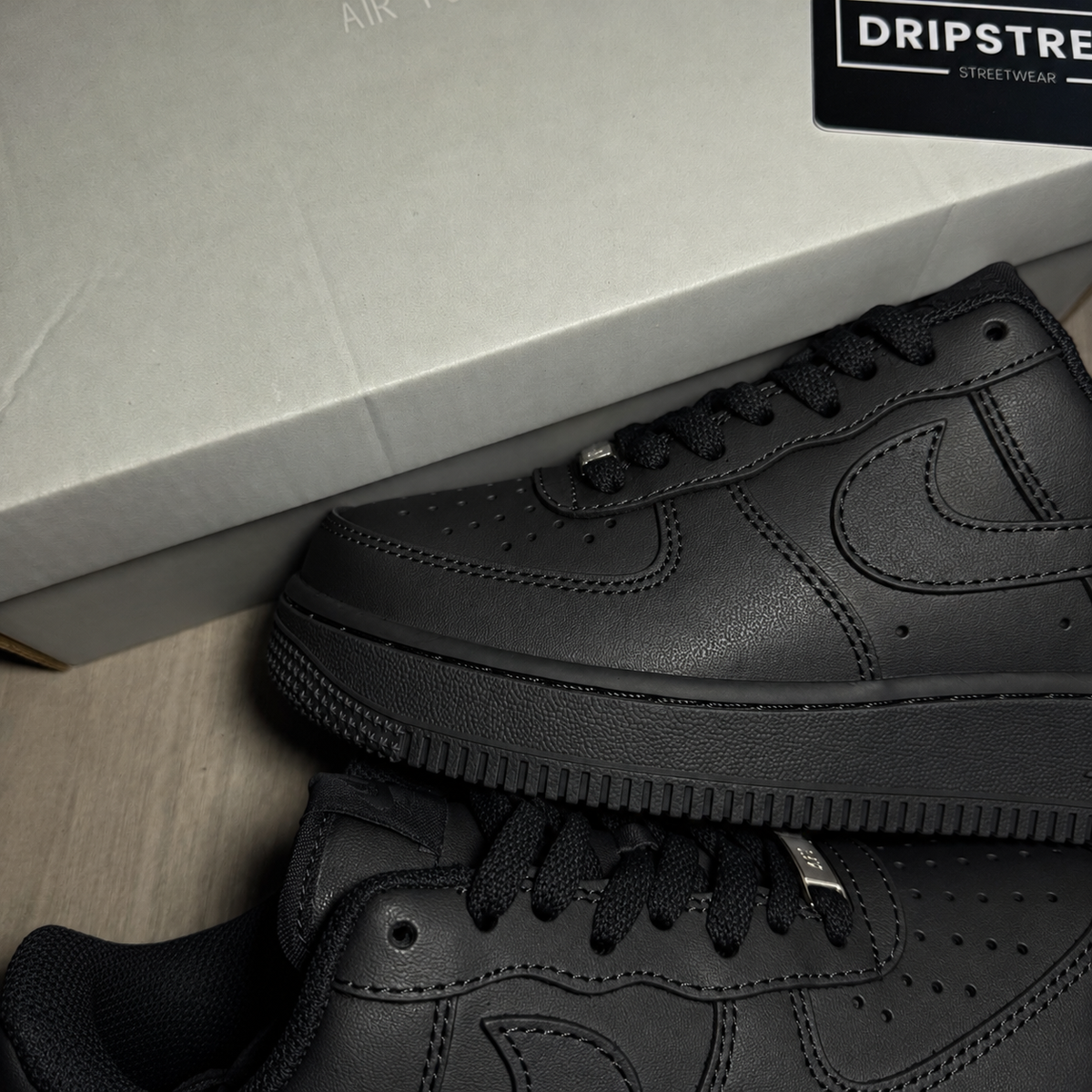 AF1 Nere