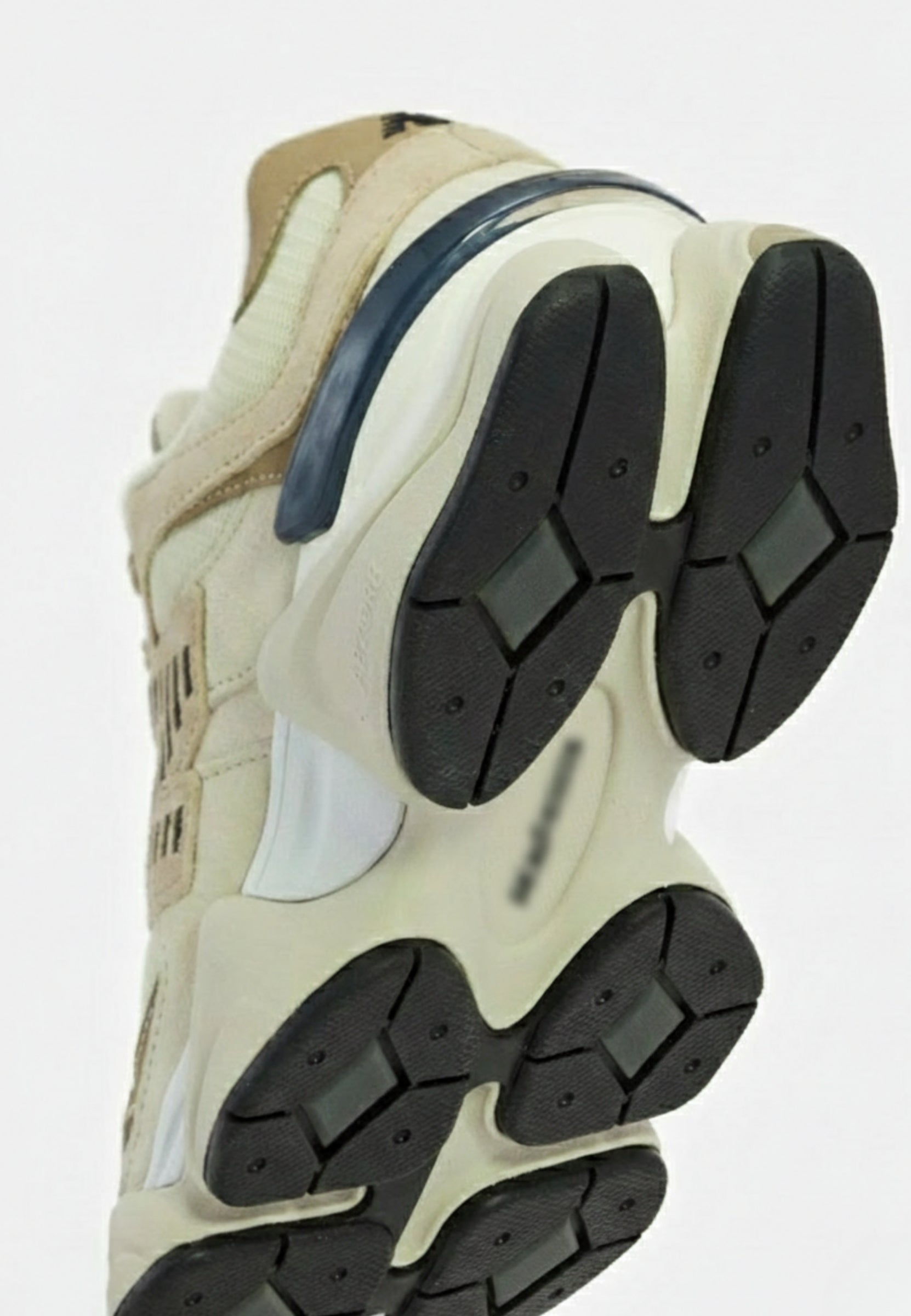 Nb 9060 Crema e Beige
