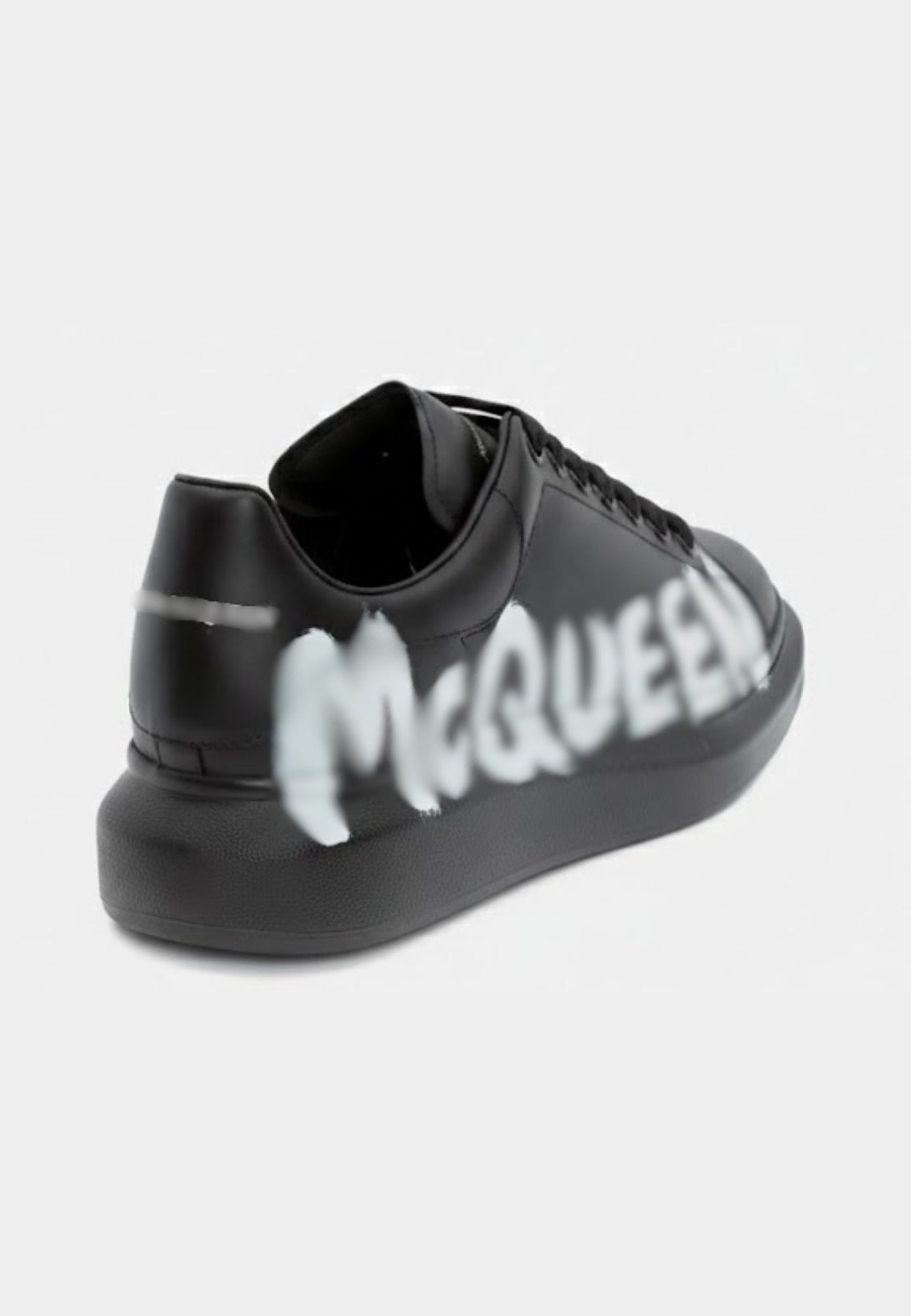 A.Mcqn Nere Con Scritta
