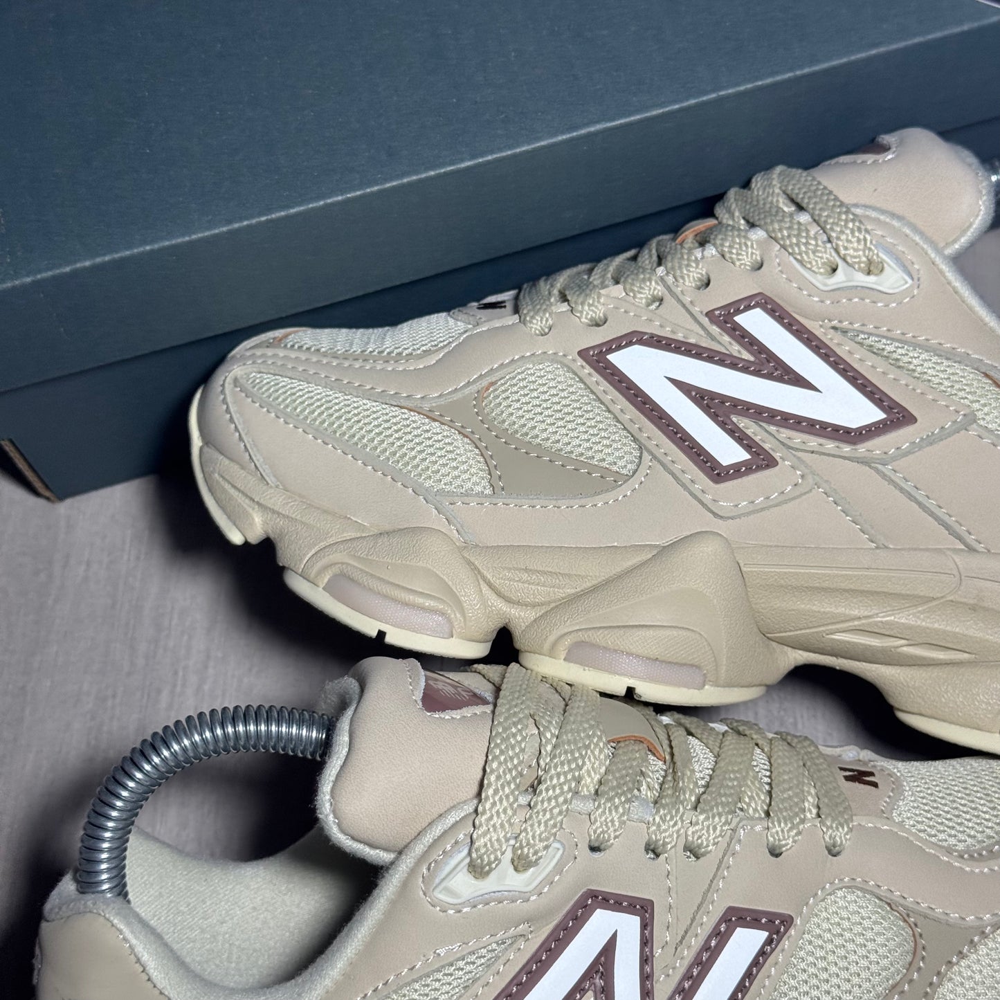Nb 9060 Beige