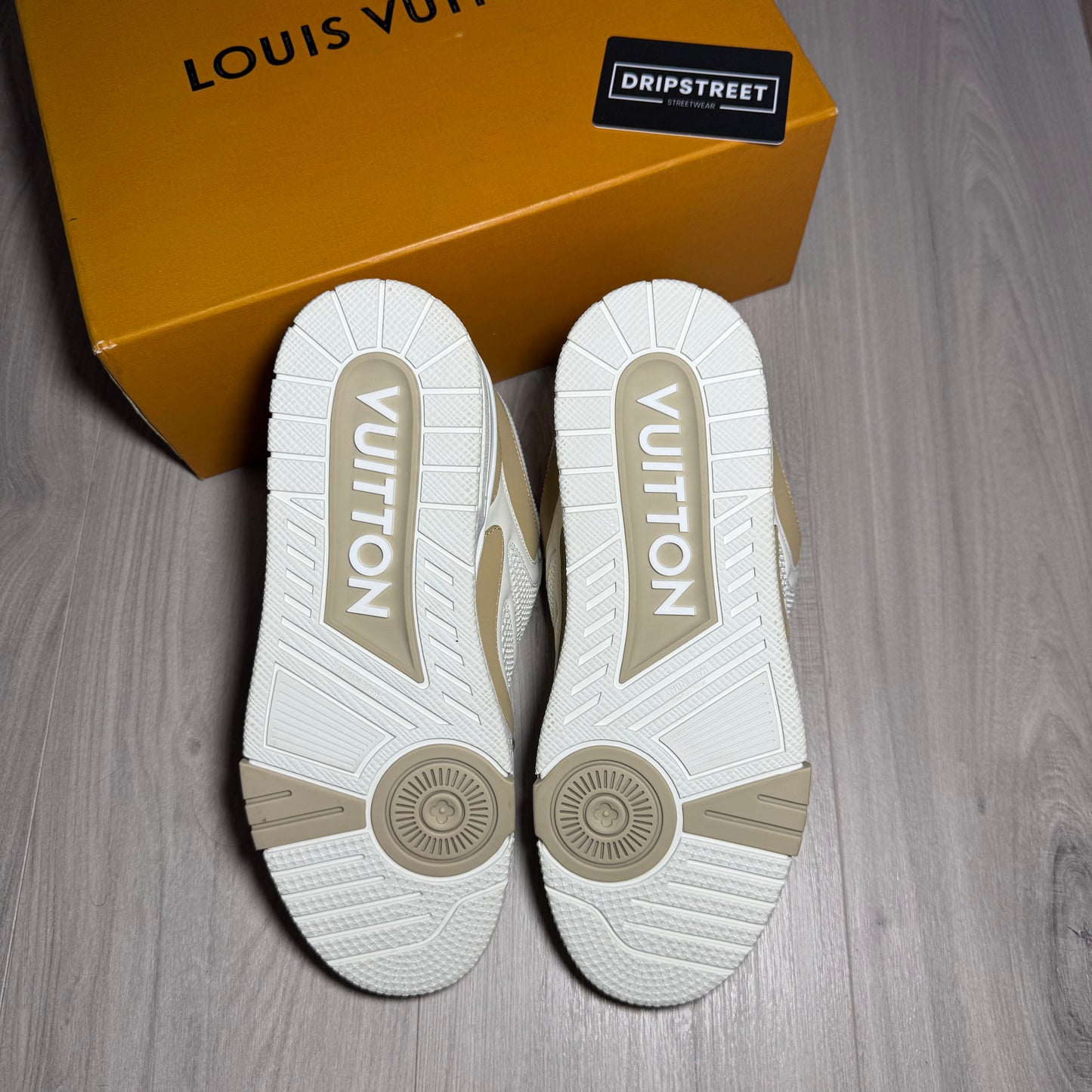 LV Skate Beige