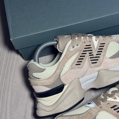 Nb 9060 Crema e Beige